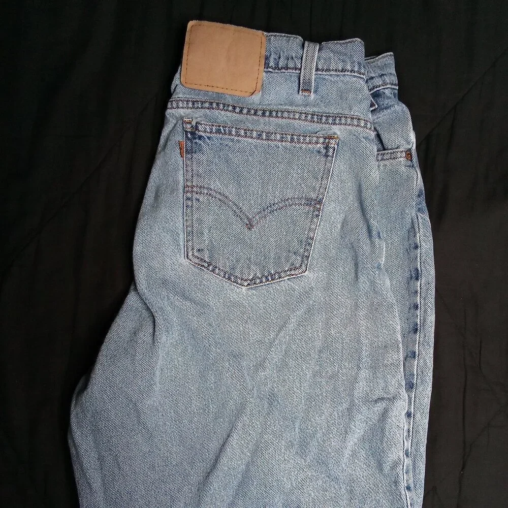 Vintage Levi's 550 Loose Fit Orange Tab Blue Denim Jean Shorts